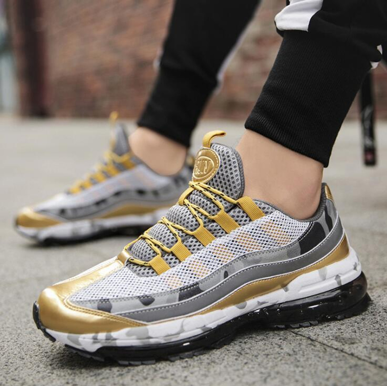 Women Sneakers Shoes Air Cushion Sneaker Sports Shoes Athletic Shoes  Athleisure Shoe - China Women's Fashion Sneakers and Comfortable Sneaker  Shoes price | Made-in-China.com